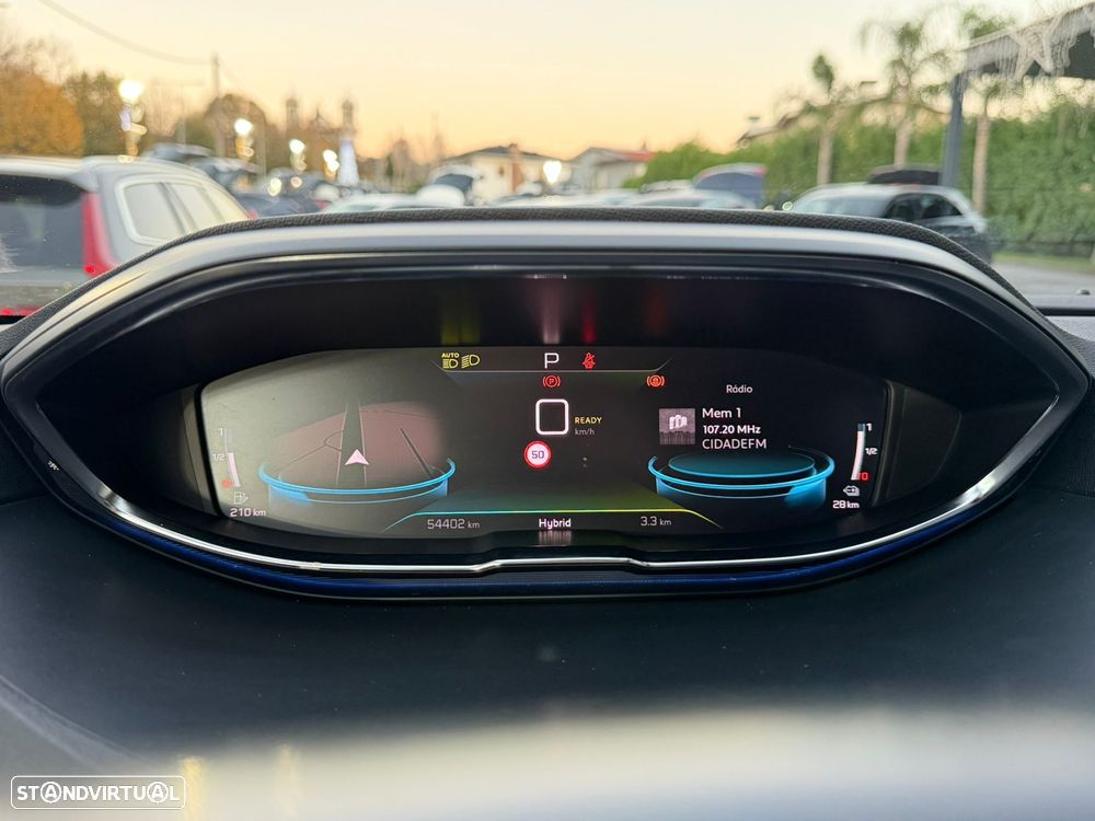 Peugeot 3008 1.6 Hybrid Allure e-EAT8 - 26