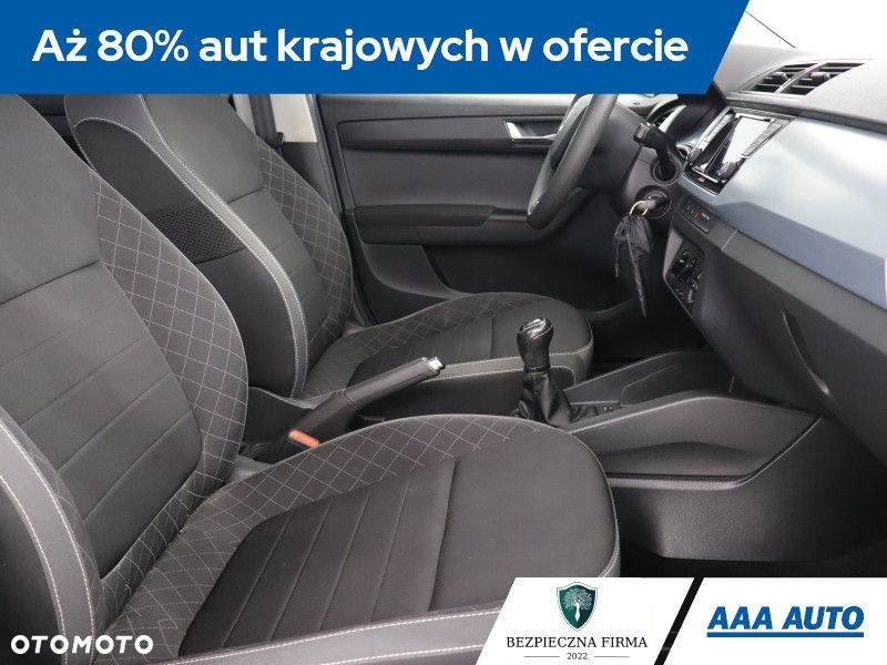 Skoda Fabia - 11