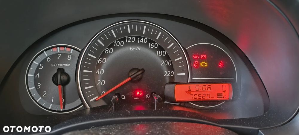 Nissan Micra - 7