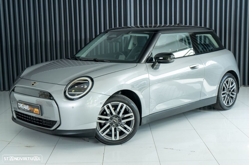 MINI 3 Portas Cooper E Essential - 6