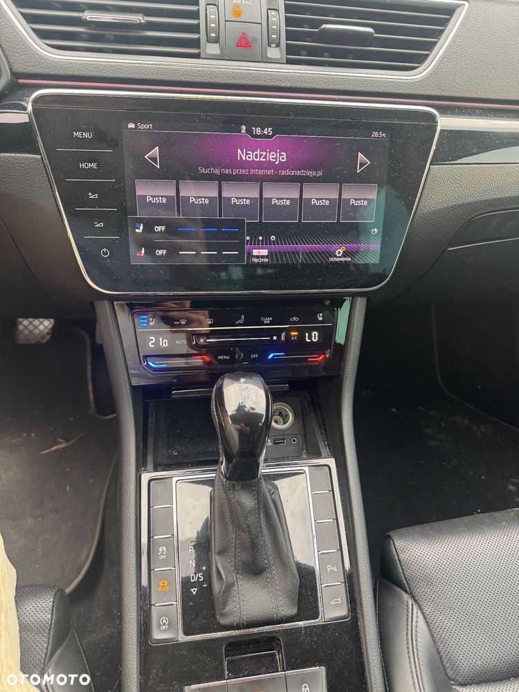Skoda Superb 2.0 TDI 4x4 L&K DSG - 14