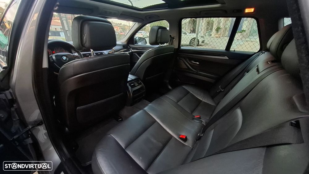 BMW 520 d Luxury Line - 24