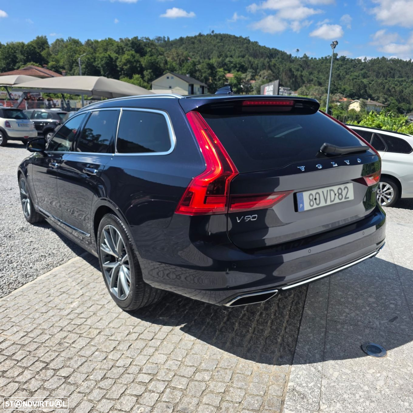 Volvo V90 2.0 T8 Inscription AWD Geartronic - 3