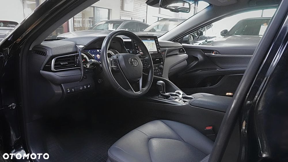 Toyota Camry 2.5 Hybrid Executive CVT - 13