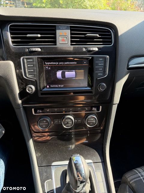 Volkswagen Golf GTD 2.0 TDI SCR DSG - 23