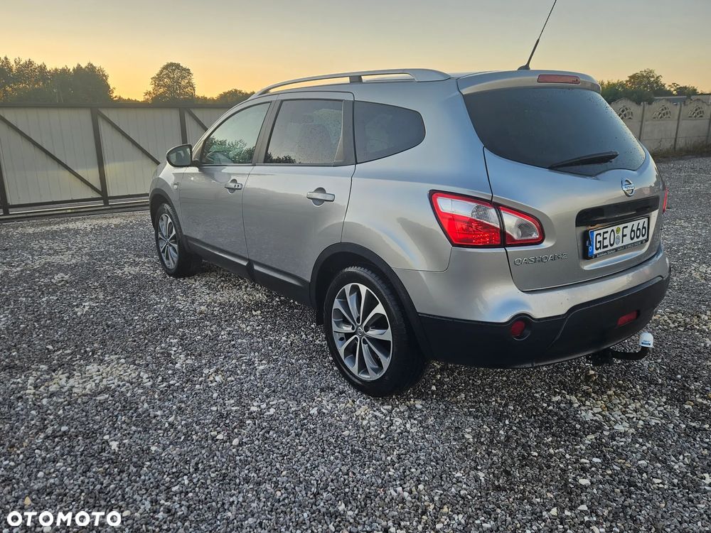 Nissan Qashqai+2 2.0 dCi 4x4 Tekna - 4