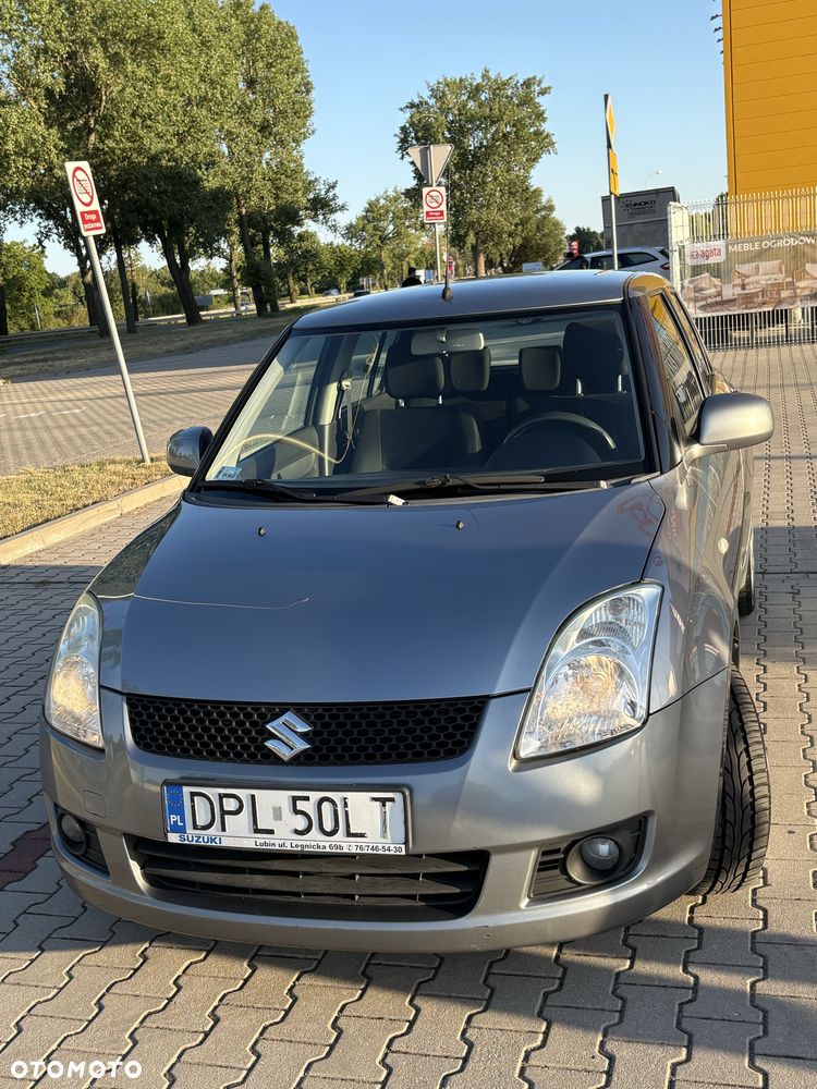 Suzuki Swift - 3