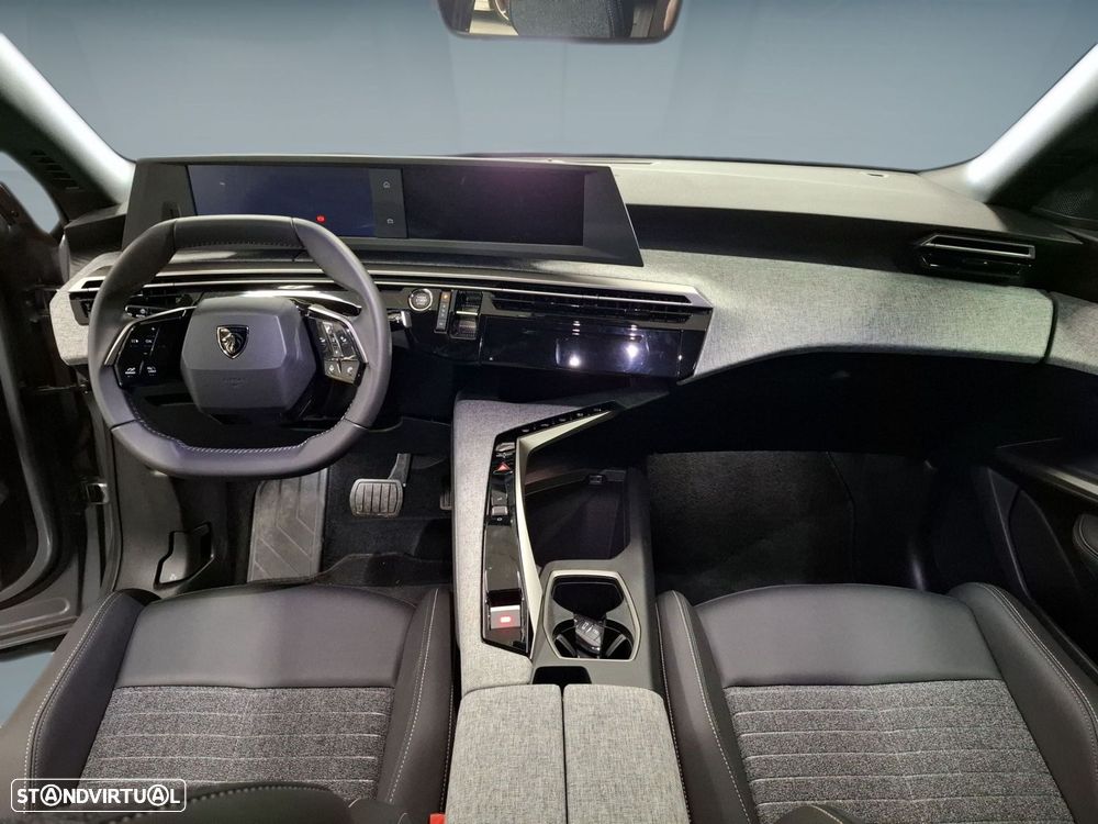 Peugeot 3008 1.2 Hybrid Allure e-DCS6 - 12