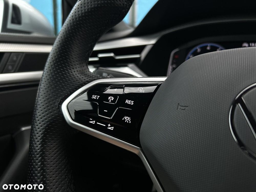 Volkswagen Arteon 2.0 TSI R-Line DSG - 24