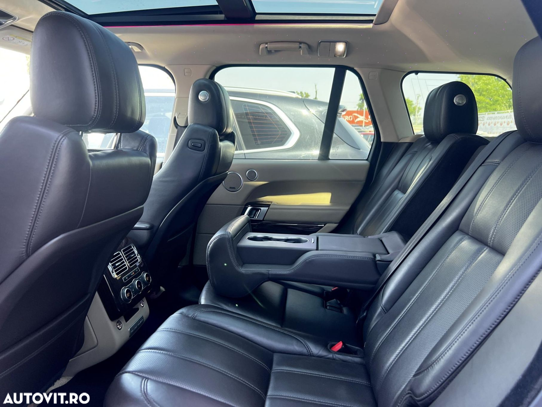 Land Rover Range Rover Vogue - 6