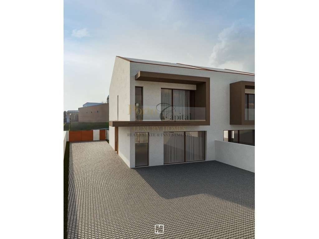 Terreno Urbano com Projeto Aprovado para Moradia T3 em Gueifães, Maia - Grande imagem: 3/23