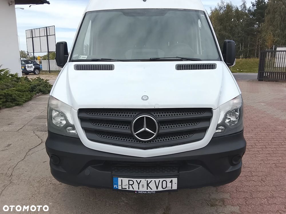Mercedes-Benz Sprinter - 3