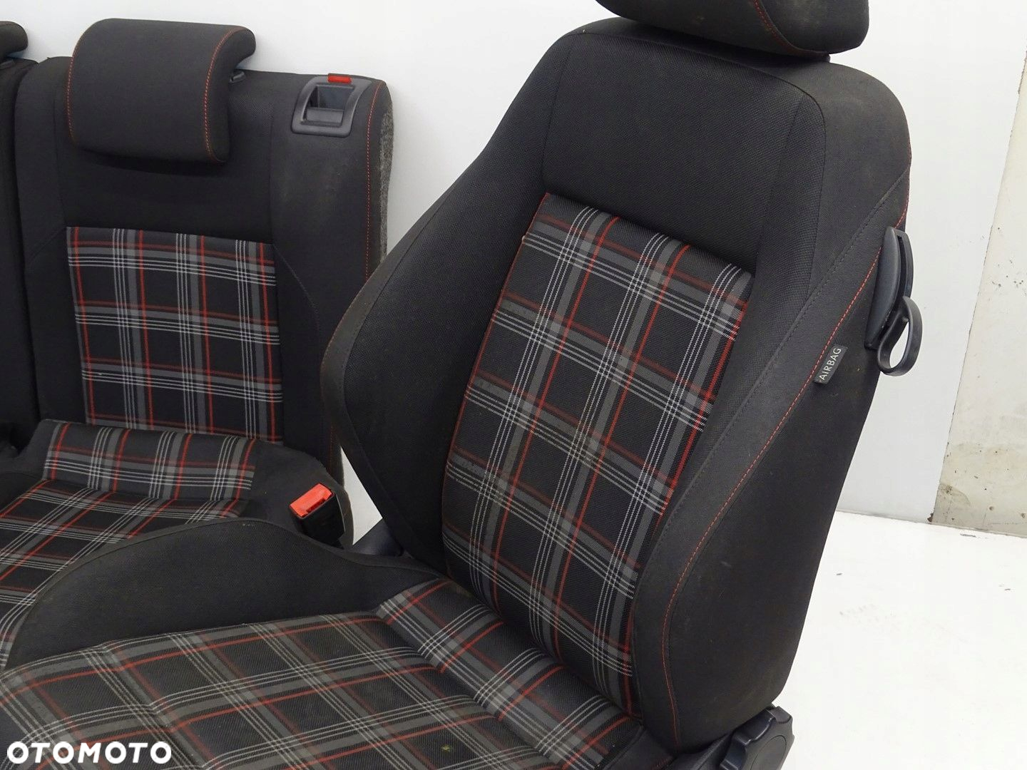 KPL FOTELE KANAPA TAPICERKA VW POLO V 6R 6C GTI  3D 3DRZWI HB  KRATA - 4