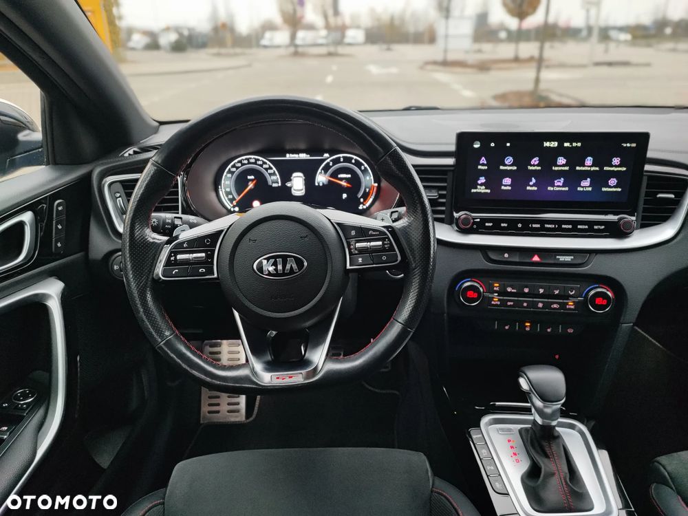 Kia ProCeed 1.6 T-GDI GT DCT - 22