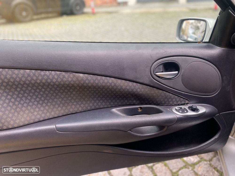 Ford Puma 1.4 16V - 9