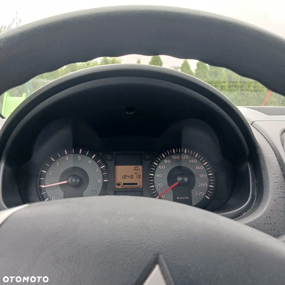 Mitsubishi Colt - 9