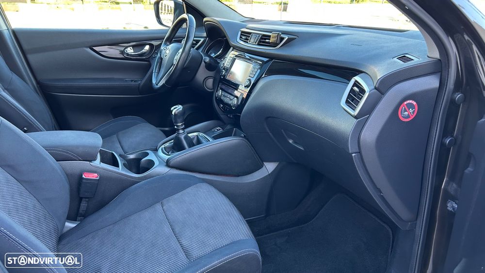 Nissan Qashqai 1.5 dCi Tekna Sport 18 129g - 15