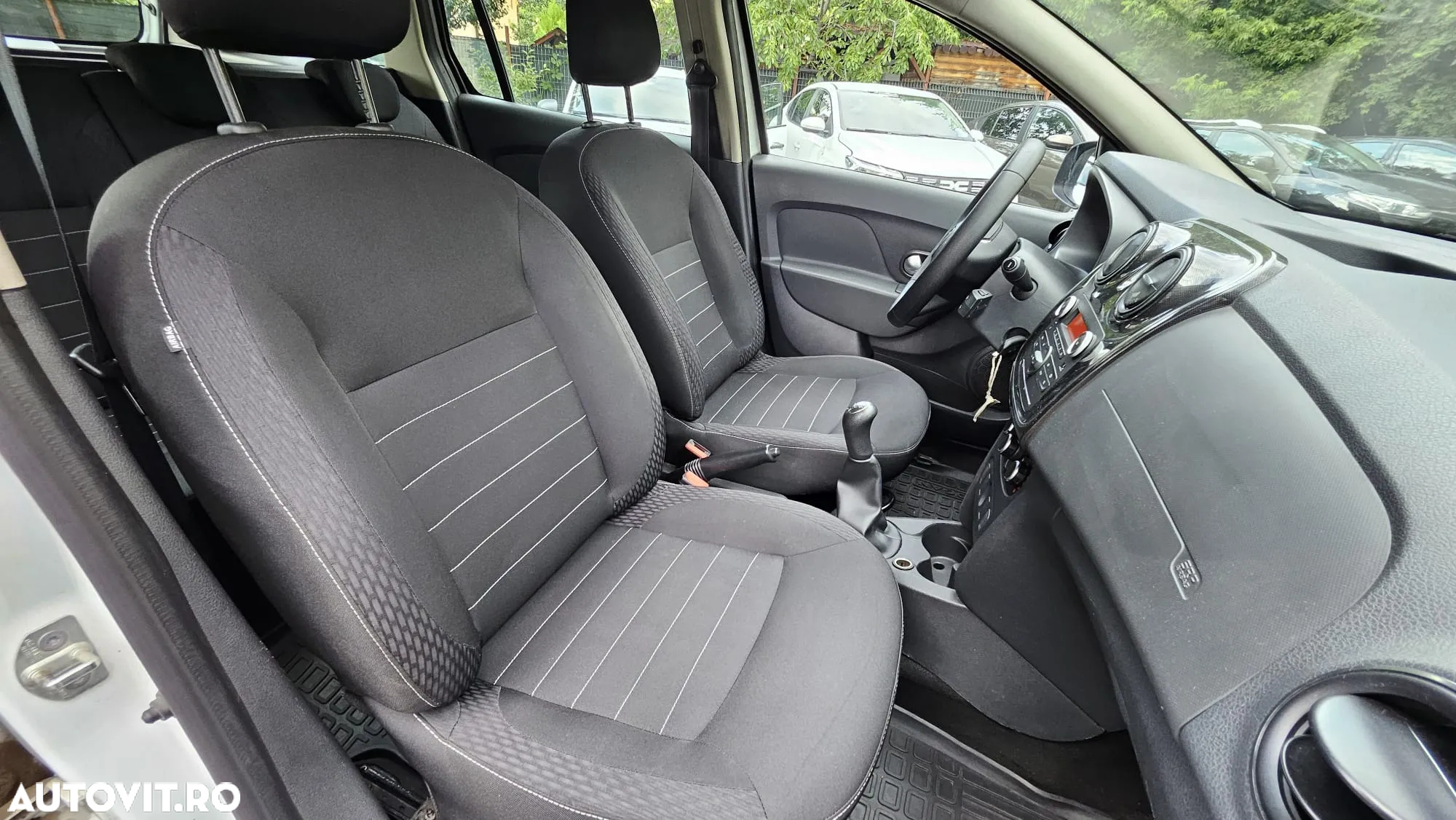 Dacia Logan MCV 1.5 Blue dCi Laureate - 12