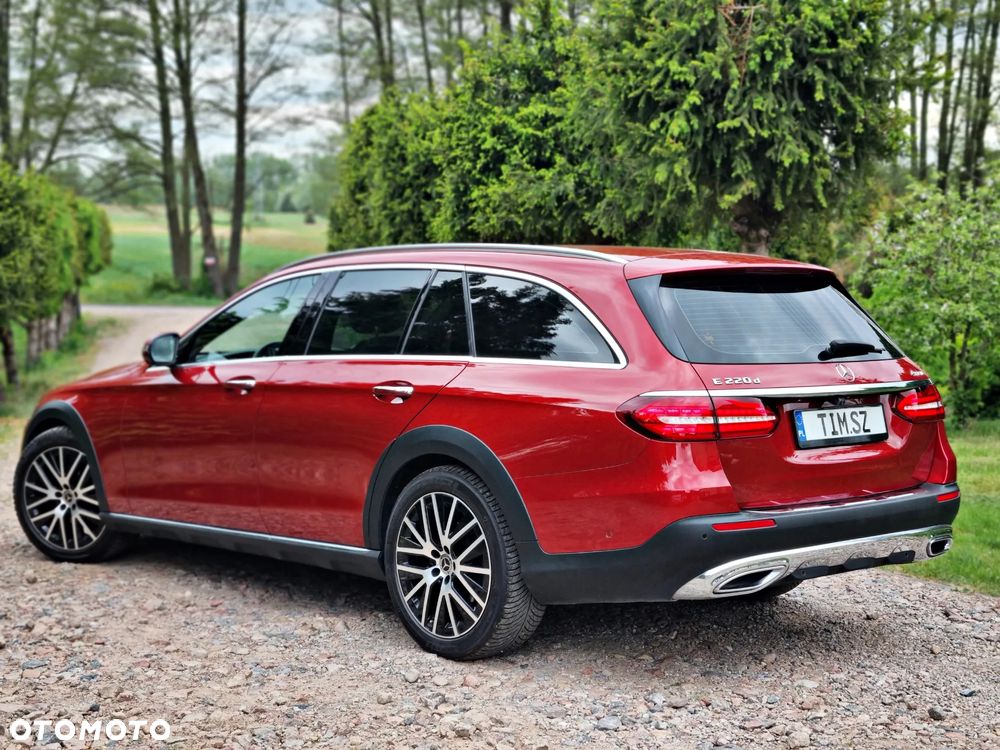 Mercedes-Benz Klasa E 220 d 4Matic All-Terrain 9G-TRONIC Avantgarde - 16