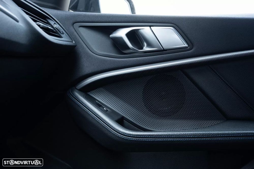 BMW 116 d Pack Desportivo M Auto - 19