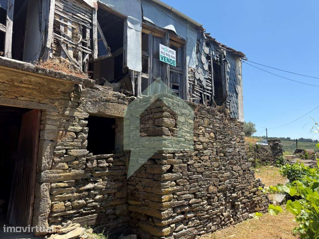 Casa de campo com projeto aprovado em Cidadelhe, Mesão Frio - Grande imagem: 2/30