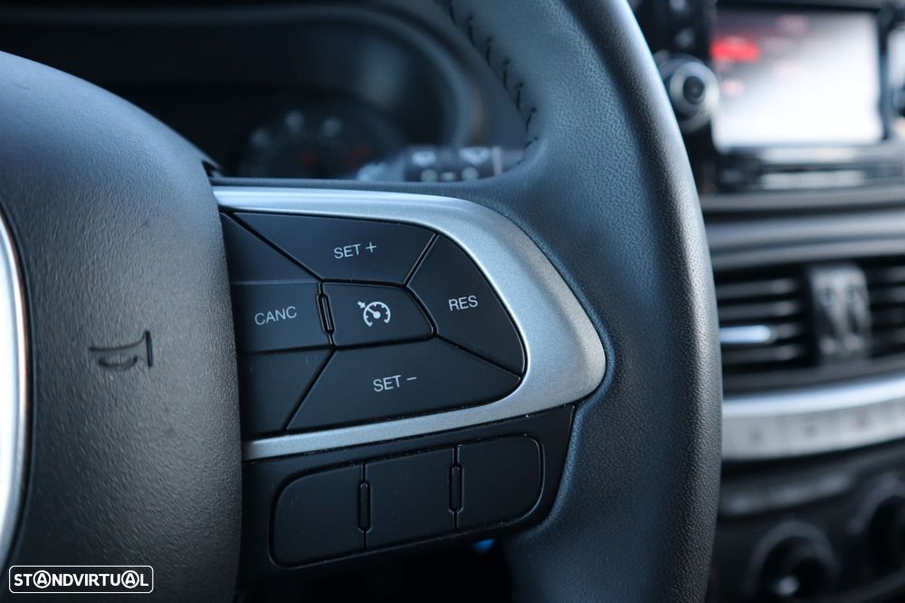 Fiat Tipo Station Wagon 1.6 M-Jet Lounge - 17