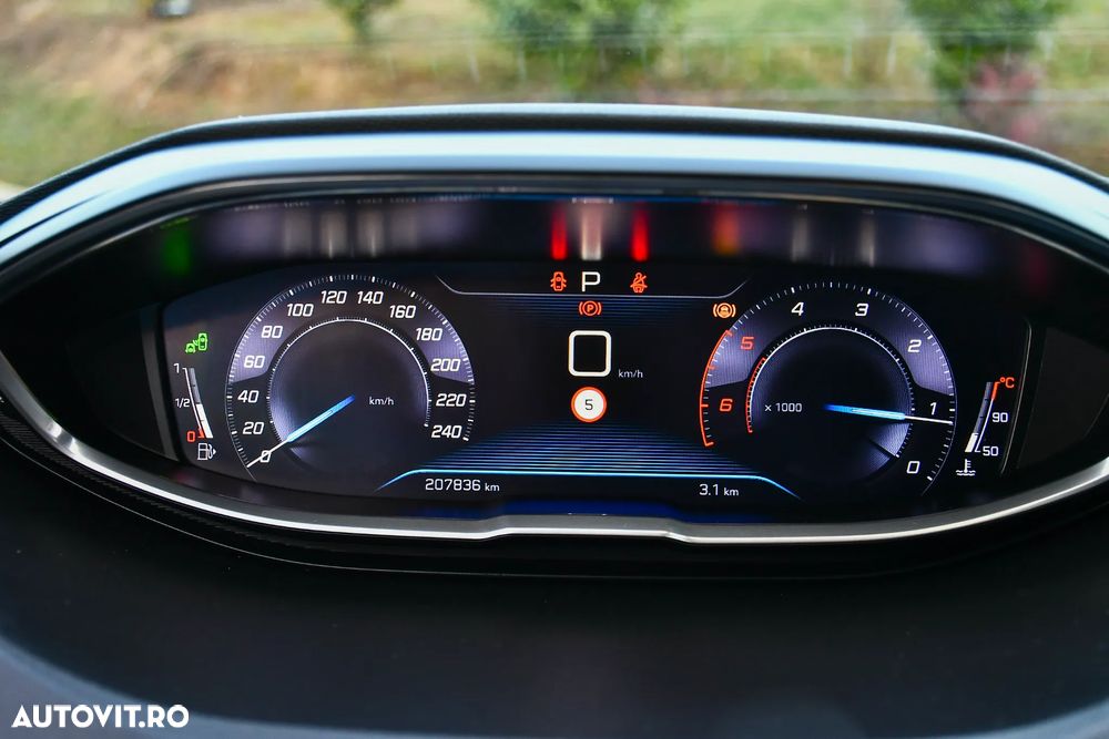 Peugeot 5008 BlueHDI 180 EAT6 GT - 22