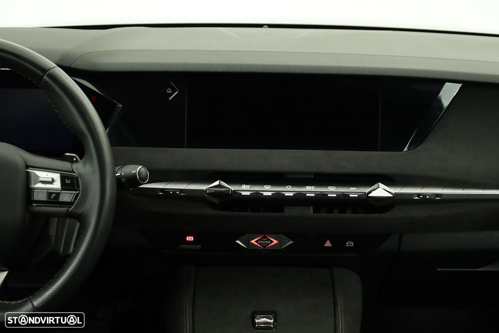 DS DS4 1.2 PureTech Performance Line EAT8 - 9