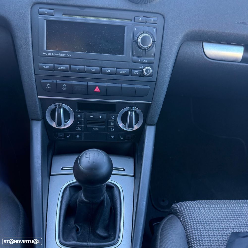 Audi A3 1.6 TDI S-line - 12