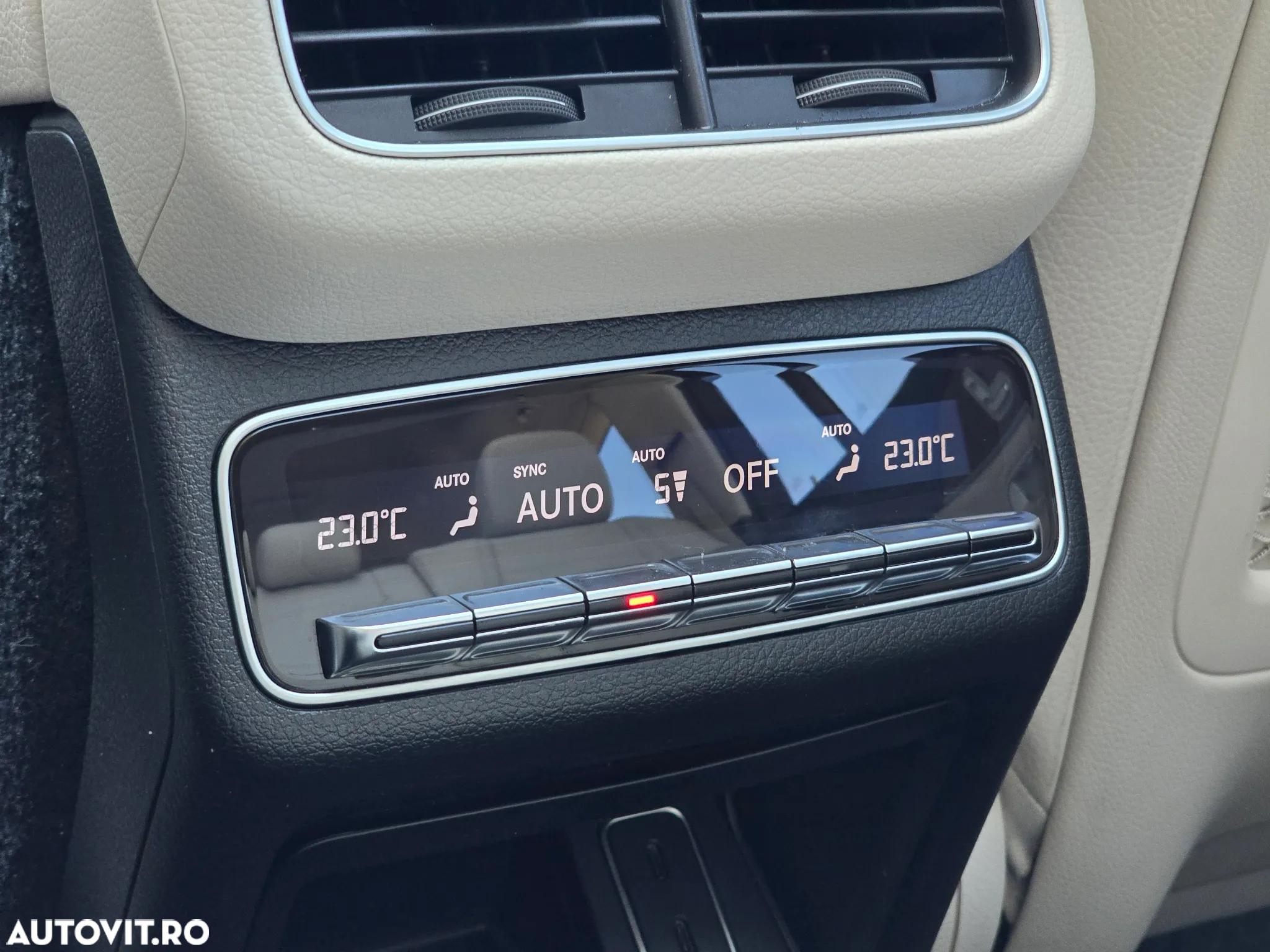 Mercedes-Benz GLS 350 d 4Matic 9G-TRONIC Exclusive - 16