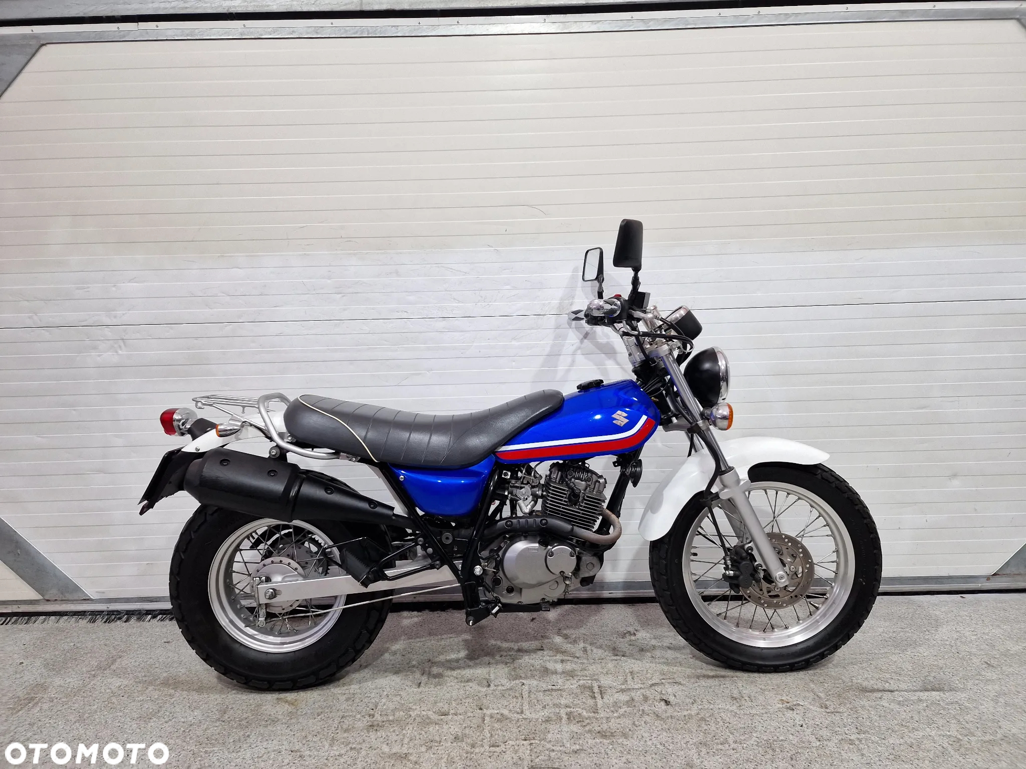 Suzuki RV - 2