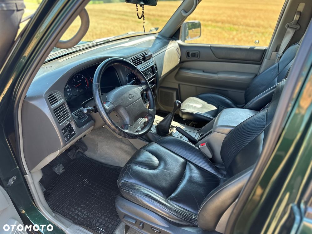 Nissan Patrol - 12