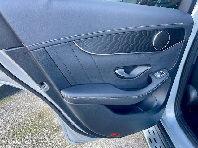 Mercedes-Benz GLC 300 de Coupe 4Matic 9G-TRONIC AMG Line Plus - 30