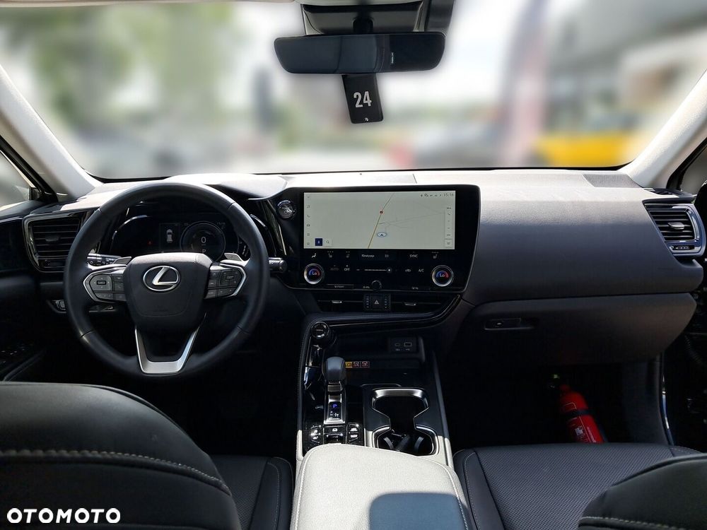 Lexus NX - 11