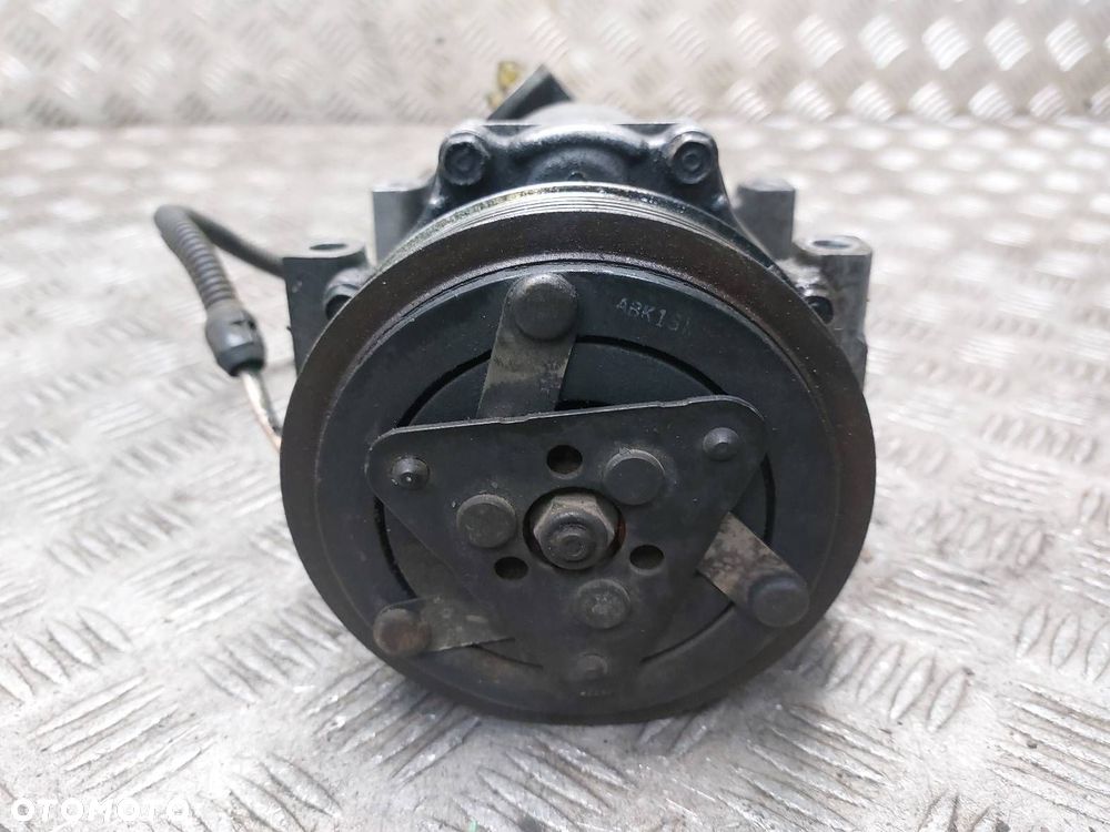 SPRĘŻARKA KOMPRESOR KLIMATYZACJI CITROEN C5 I 2.0 16V 1211F - 4