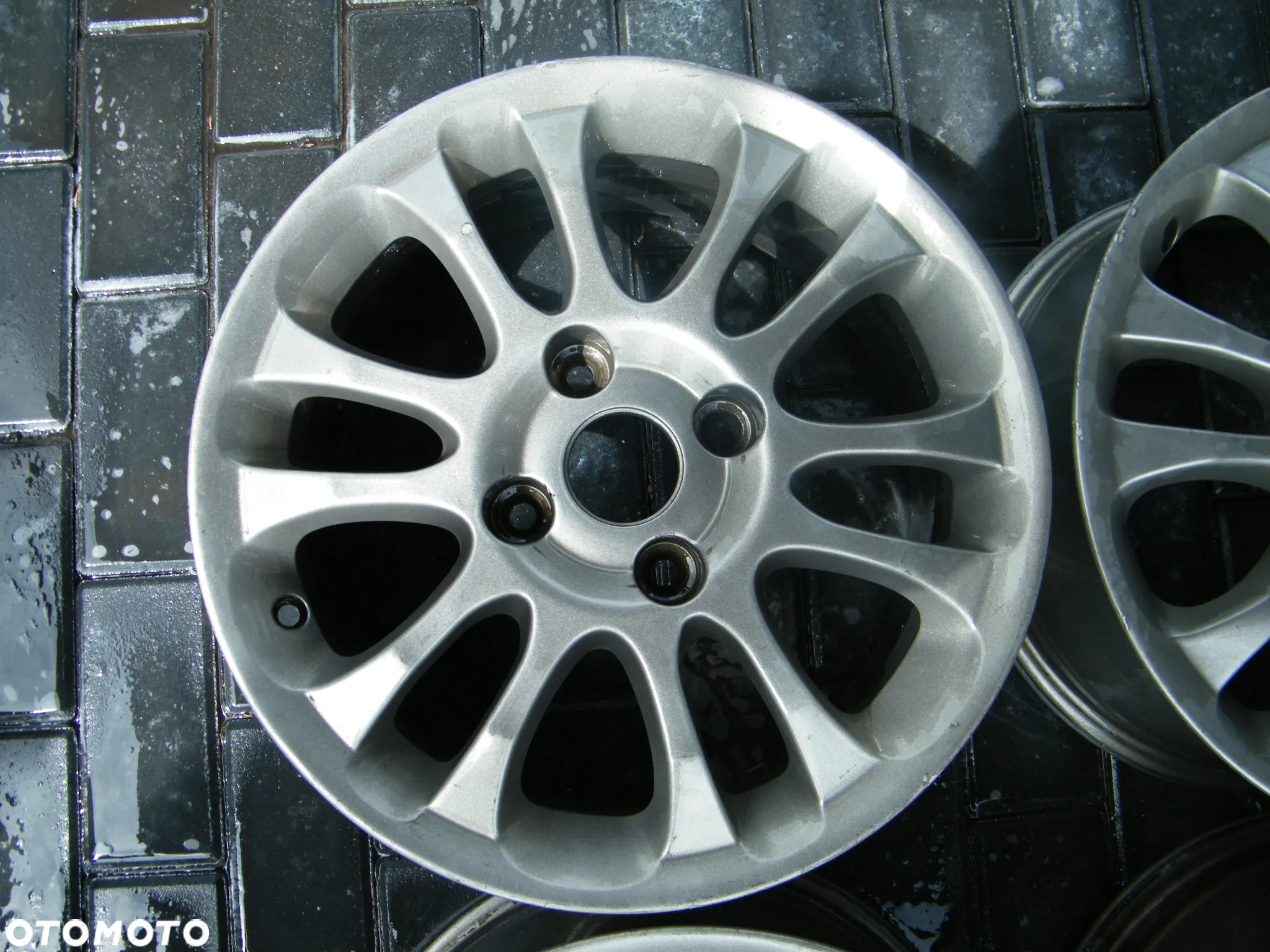 Felgi aluminiowe alufelgi komplet 4x112 ET44 / 6,5J x 16 otwór 67 - 4