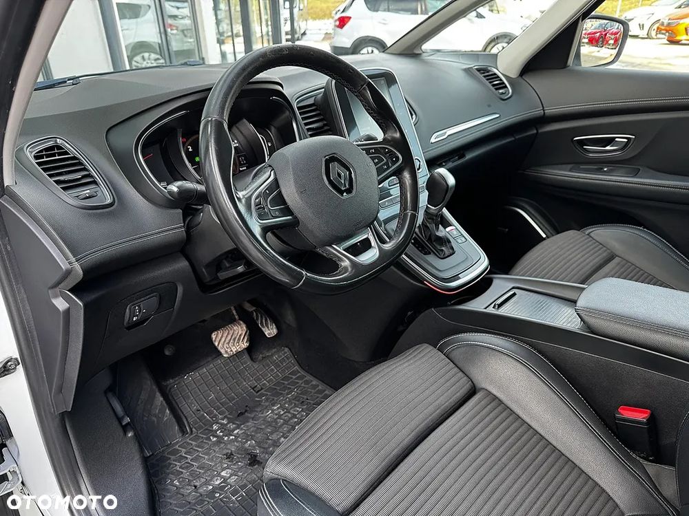 Renault Scenic - 10