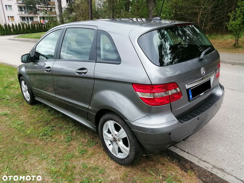 Mercedes-Benz Klasa B 160 BlueEFFICIENCY - 3