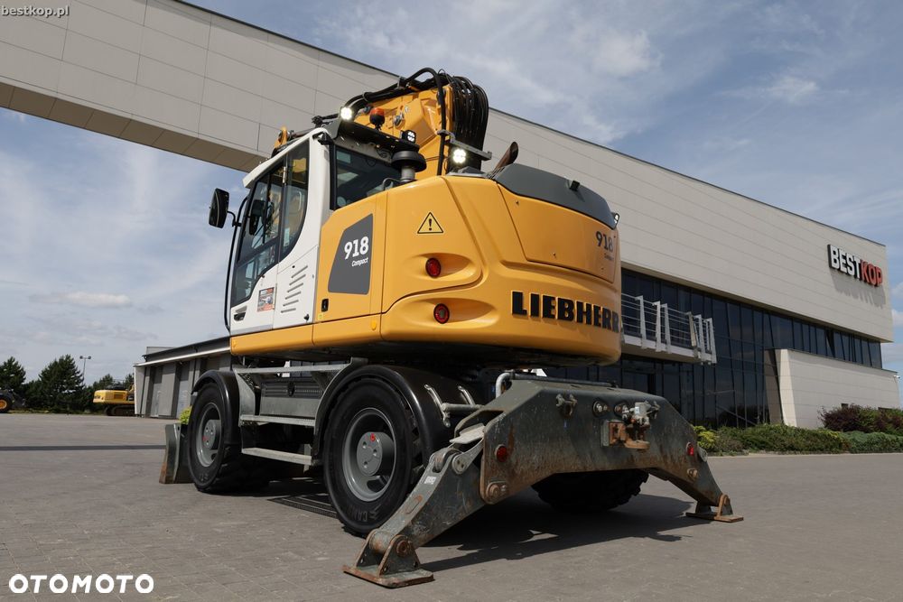 Liebherr A918 Compact - 9