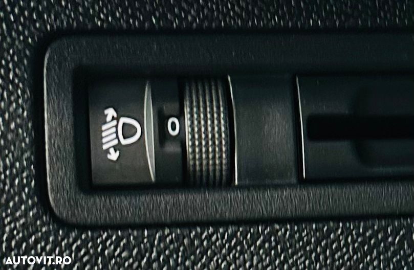 Peugeot 3008 1.2 PureTech Turbo S&S Active - 12