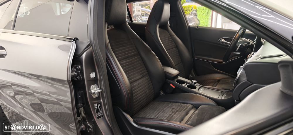 Mercedes-Benz CLA 220 d 4Matic 7G-DCT AMG Line - 30