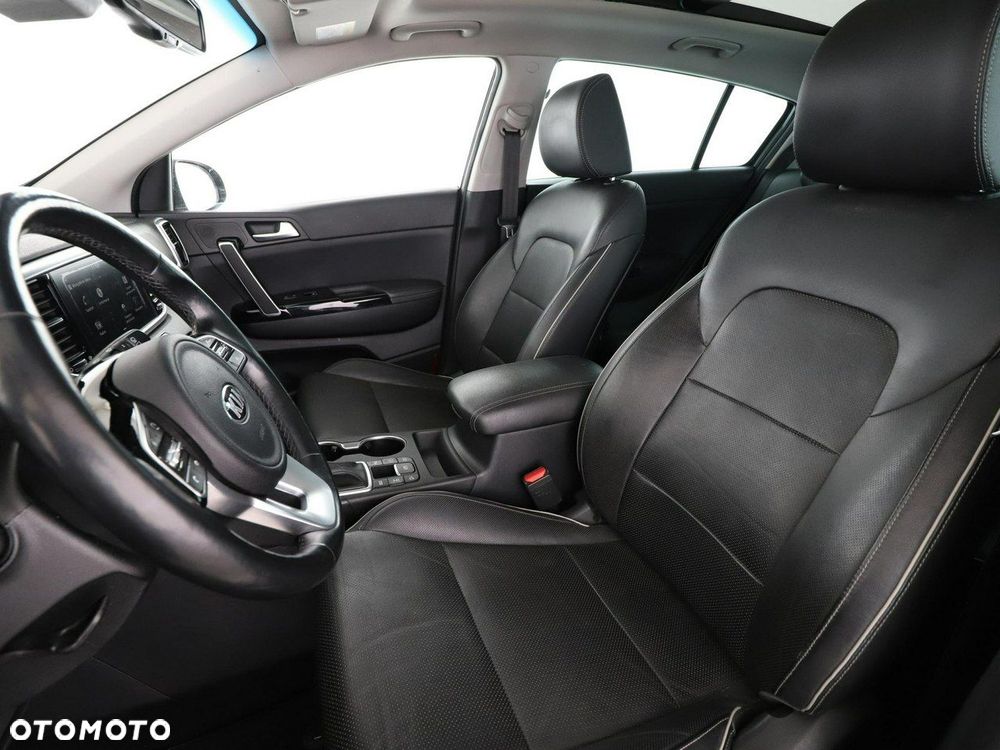 Kia Sportage 1.6 T-GDI AWD DCT PLATINUM - 13