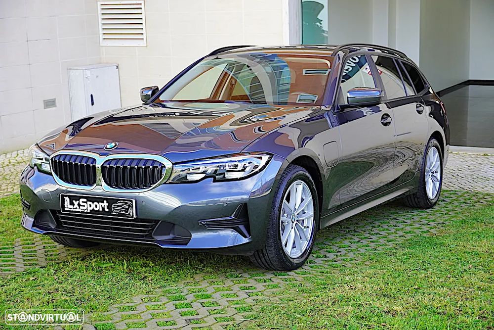 BMW 320 e Touring Corporate Edition Auto - 2