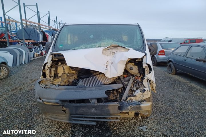 Axe cu came 2.0 DCI 8200539196 2.0 DCI 8200539196 Renault Trafic 2 [2 - 7