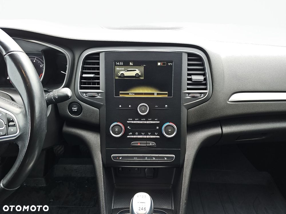 Renault Megane 1.3 TCe FAP Intens - 23