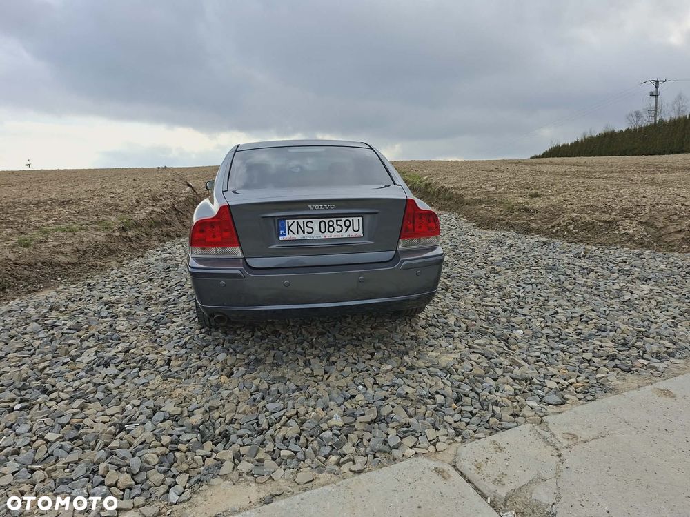 Volvo S60 2.5T AWD Summum - 10