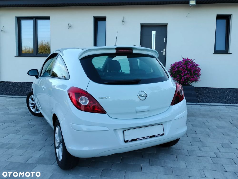 Opel Corsa - 30