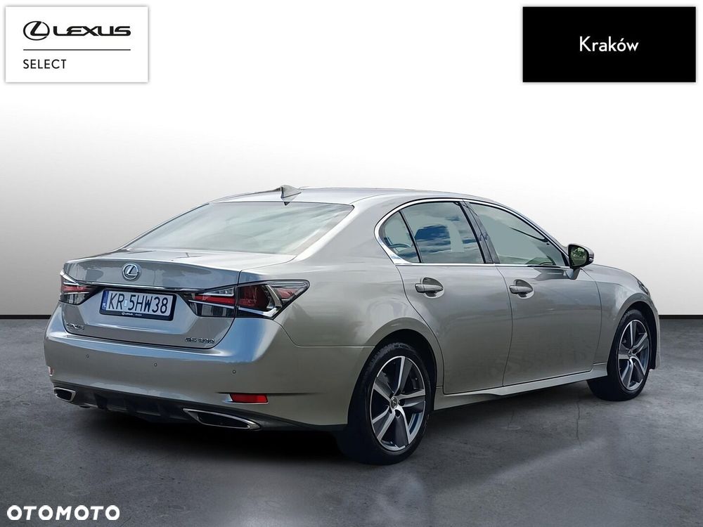 Lexus GS - 5