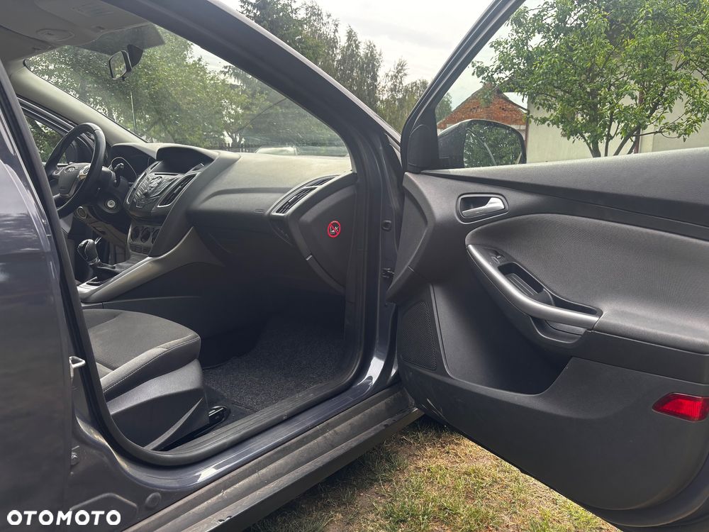 Ford Focus - 10