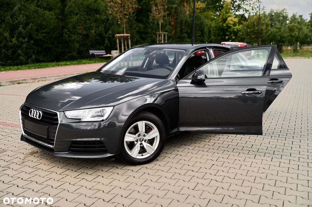 Audi A4 Limousine 2.0 TDI - 18